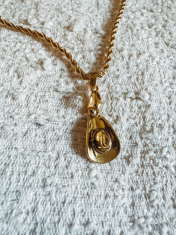 GOLDEN COWGIRL NECKLACE COLLECTION