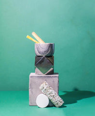 S + P SIGNATURE CANDLES